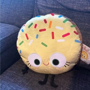 The Smart Cookie Plush stuffed animal 10” NWT